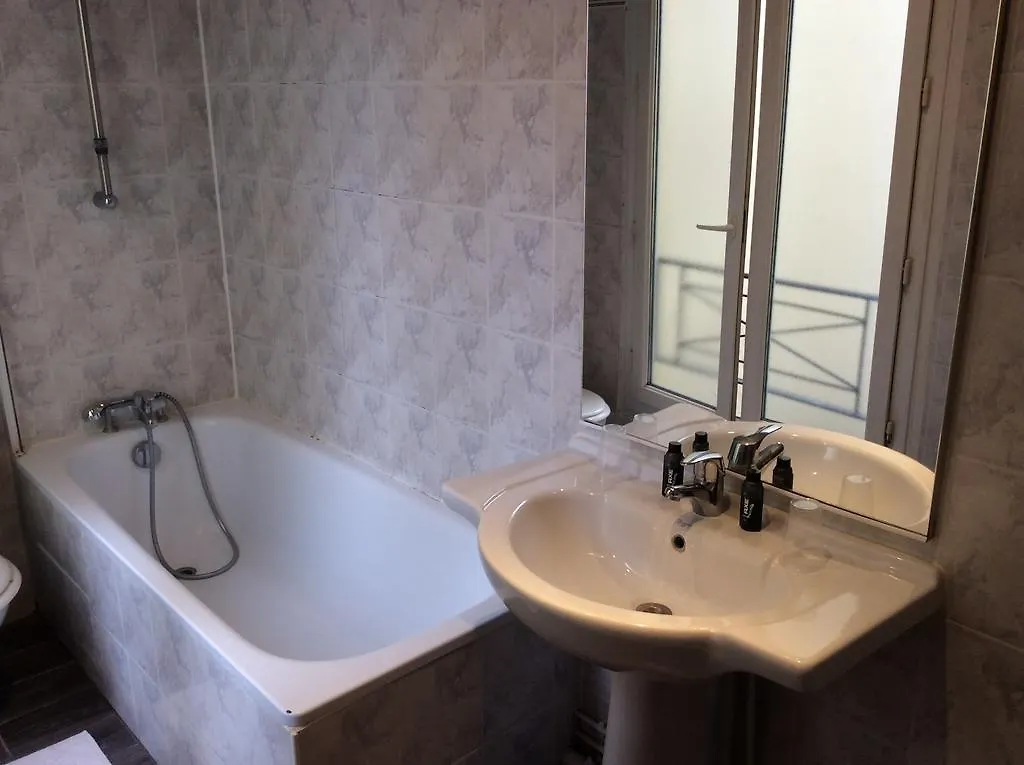 Saint Sebastien Apartment